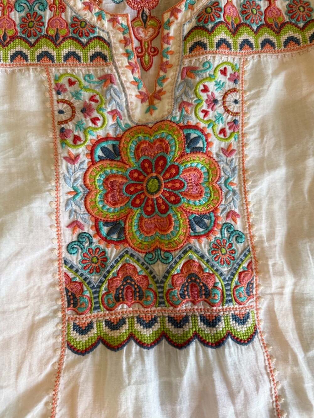 Johnny Was Workshop White Embroidered Ramie Tunic Blouse Size S - Picture 3 of 8